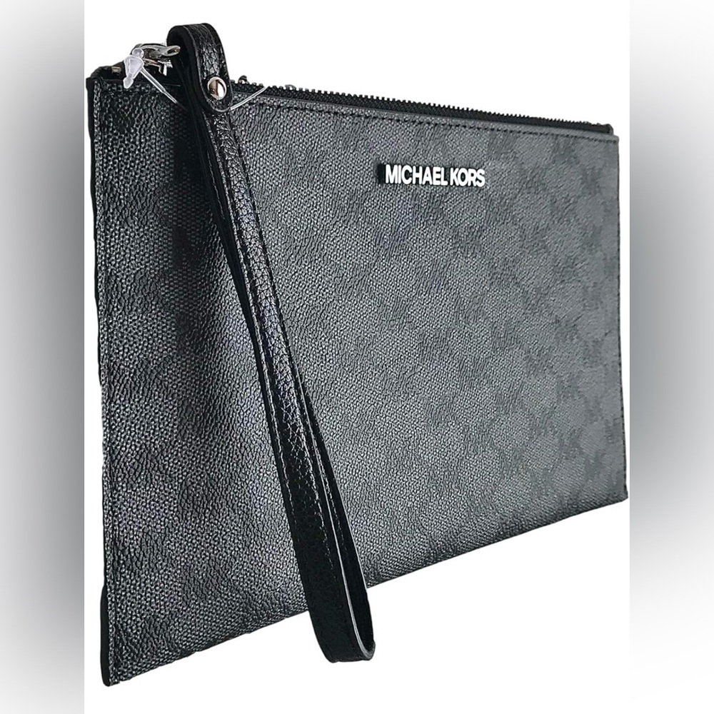 Michael Kors Large Zip Clutch Jet Set Signature Wristlet